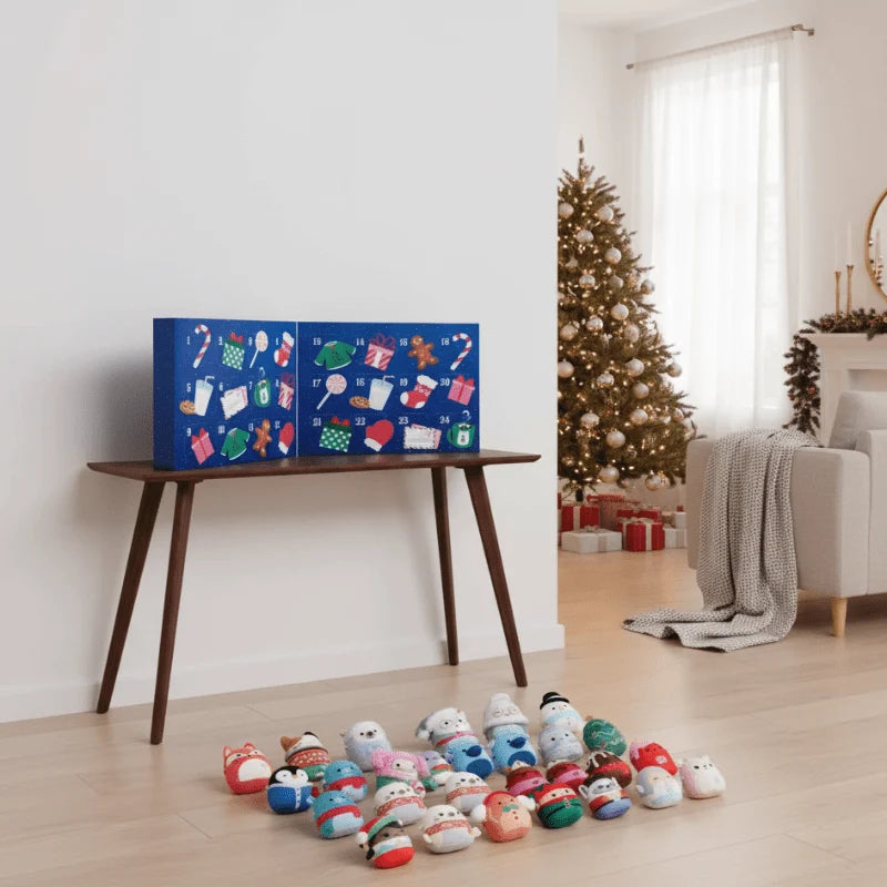 Advent Calendar 24-Day Countdown With Collectible Mini Figures