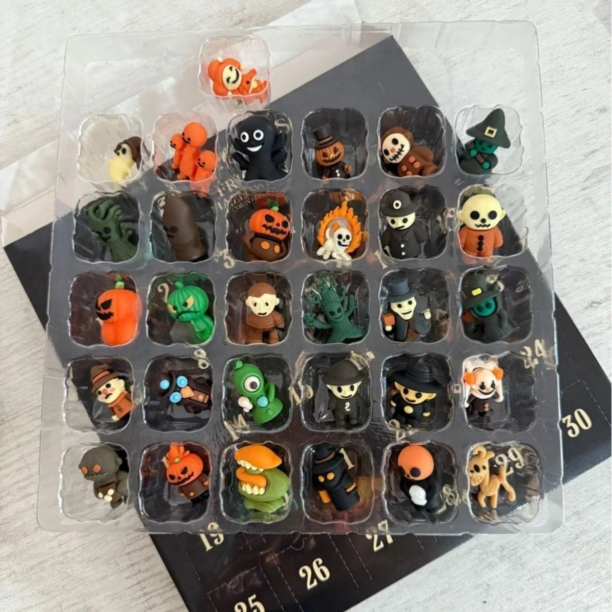 Advent Calendar Halloween Miniature Figurines Reusable】【。