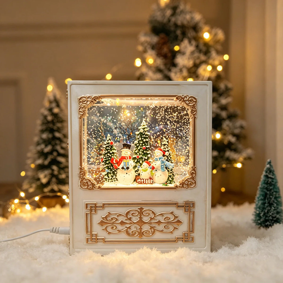 Snow Globe Decoration LED Santa Scene Tabletop Christmas Decor
