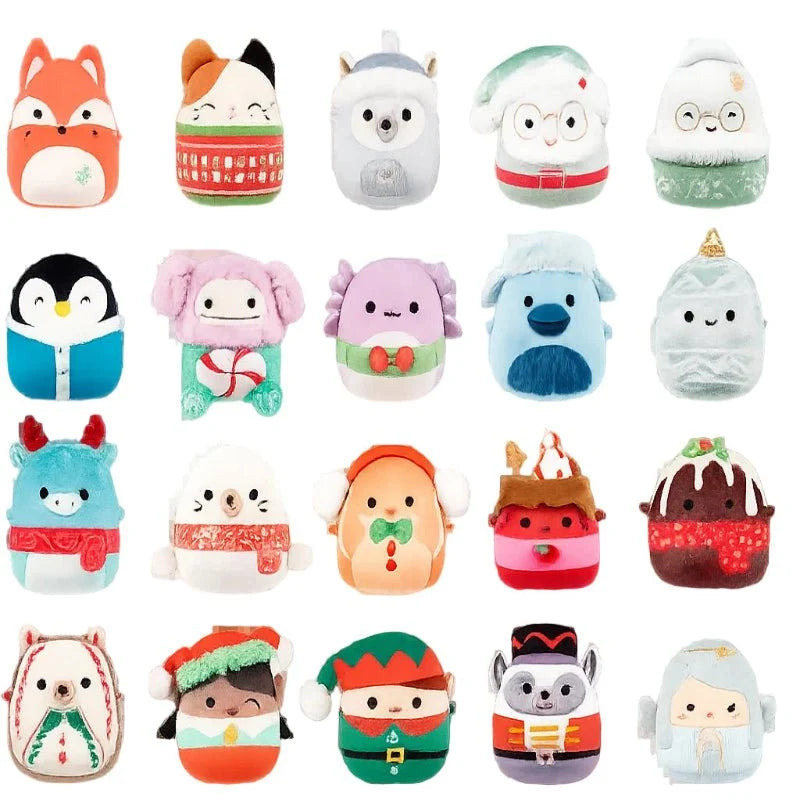 Advent Calendar 24-Day Countdown With Collectible Mini Figures