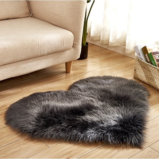 Area Rug Heart-Shaped Plush Faux Fur Non-Slip Pad Included