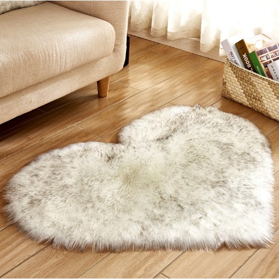 Area Rug Heart-Shaped Plush Faux Fur Non-Slip Pad Included