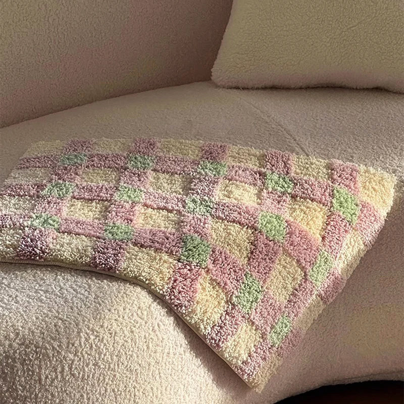 Area Rug Plush Checkered Non-Slip Machine Washable