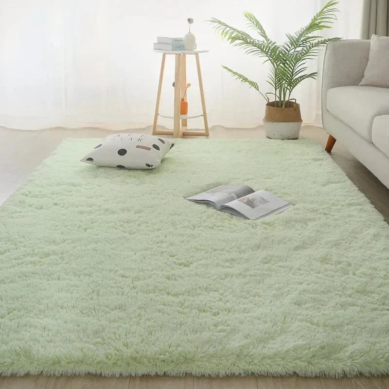 Area Rug Soft Polyester Easy-Care Shape-Retaining