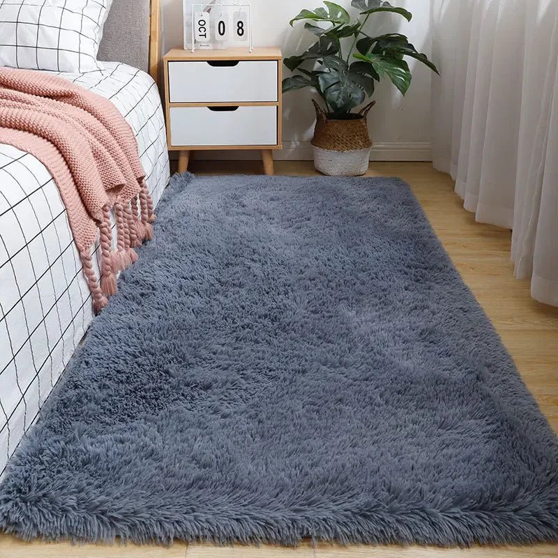 Area Rug Soft Polyester Easy-Care Shape-Retaining