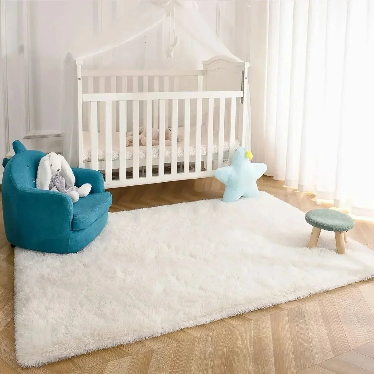 Area Rug Soft Polyester Easy-Care Shape-Retaining