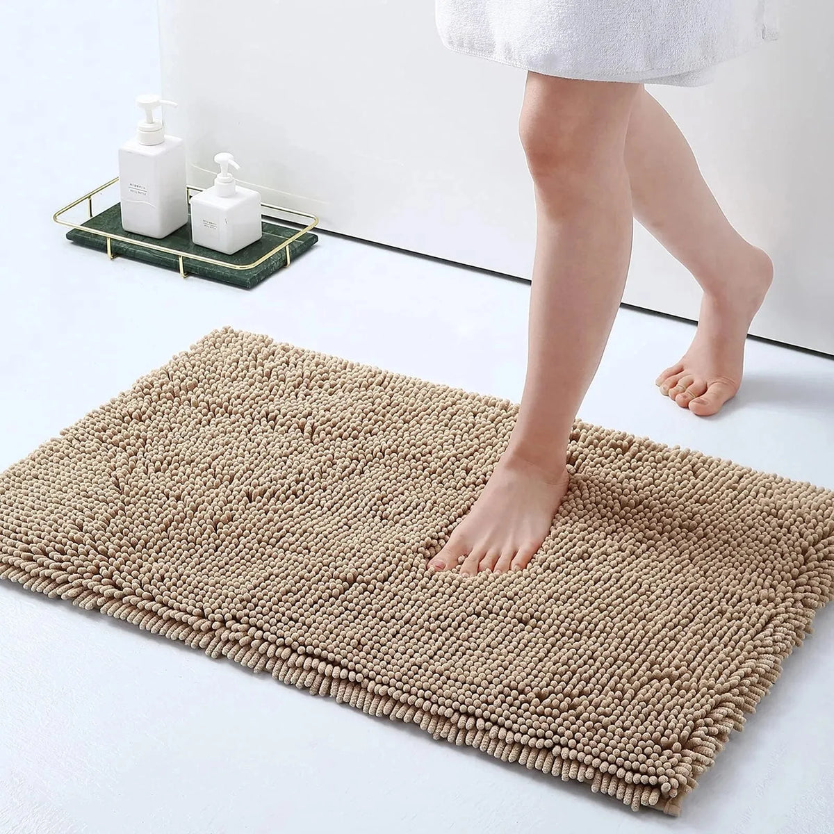 Bath Mat Non-Slip Quick-Absorbent Plush Cushioned Feel