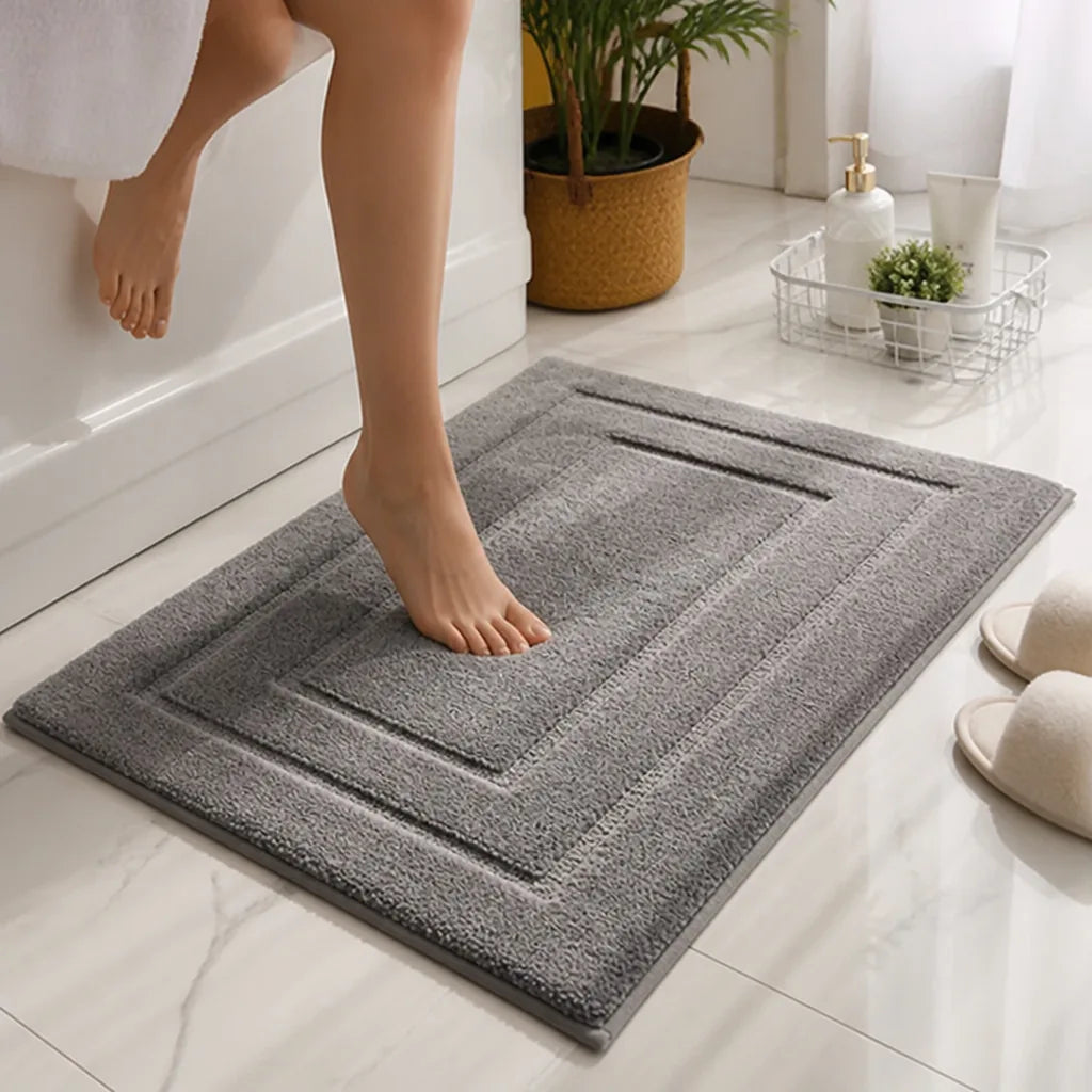 Bath Mat Ultra-Soft Microfiber Absorbent & Non-Slip Backing
