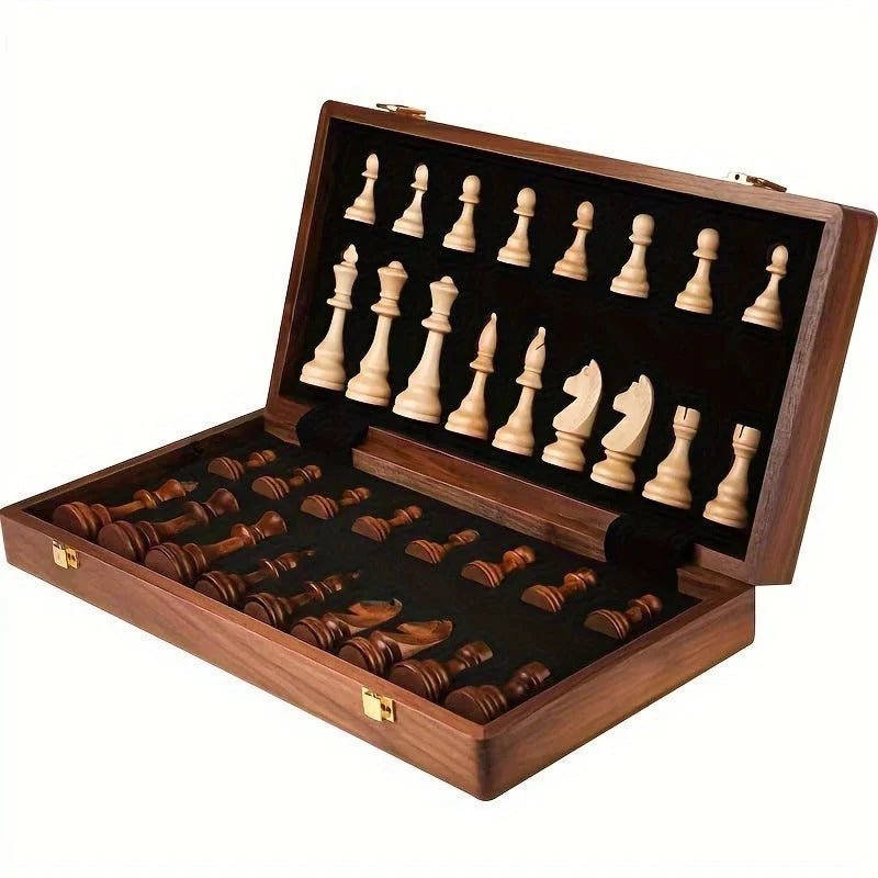 Chess Set Solid Wood 34 Carved Pieces