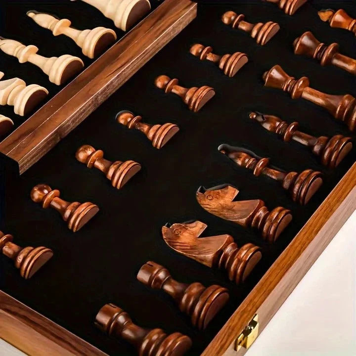 Chess Set Wooden Foldable Magnetic Closure Hand-Carved Pieces 15-Inch Board