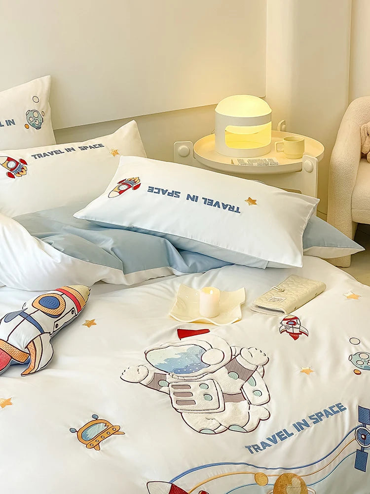 Children’s Bedding Set Reversible Space Design Cotton Blend Machine Washable
