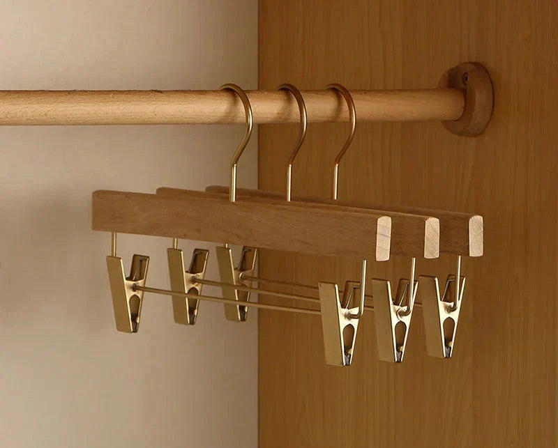 Clothes Hangers Camphor Wood Wide Shoulders Set of 2