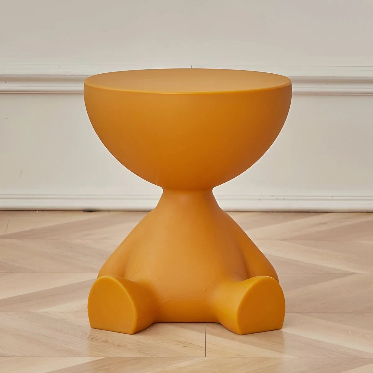Coffee Table Round Lightweight Plastic Compact Design