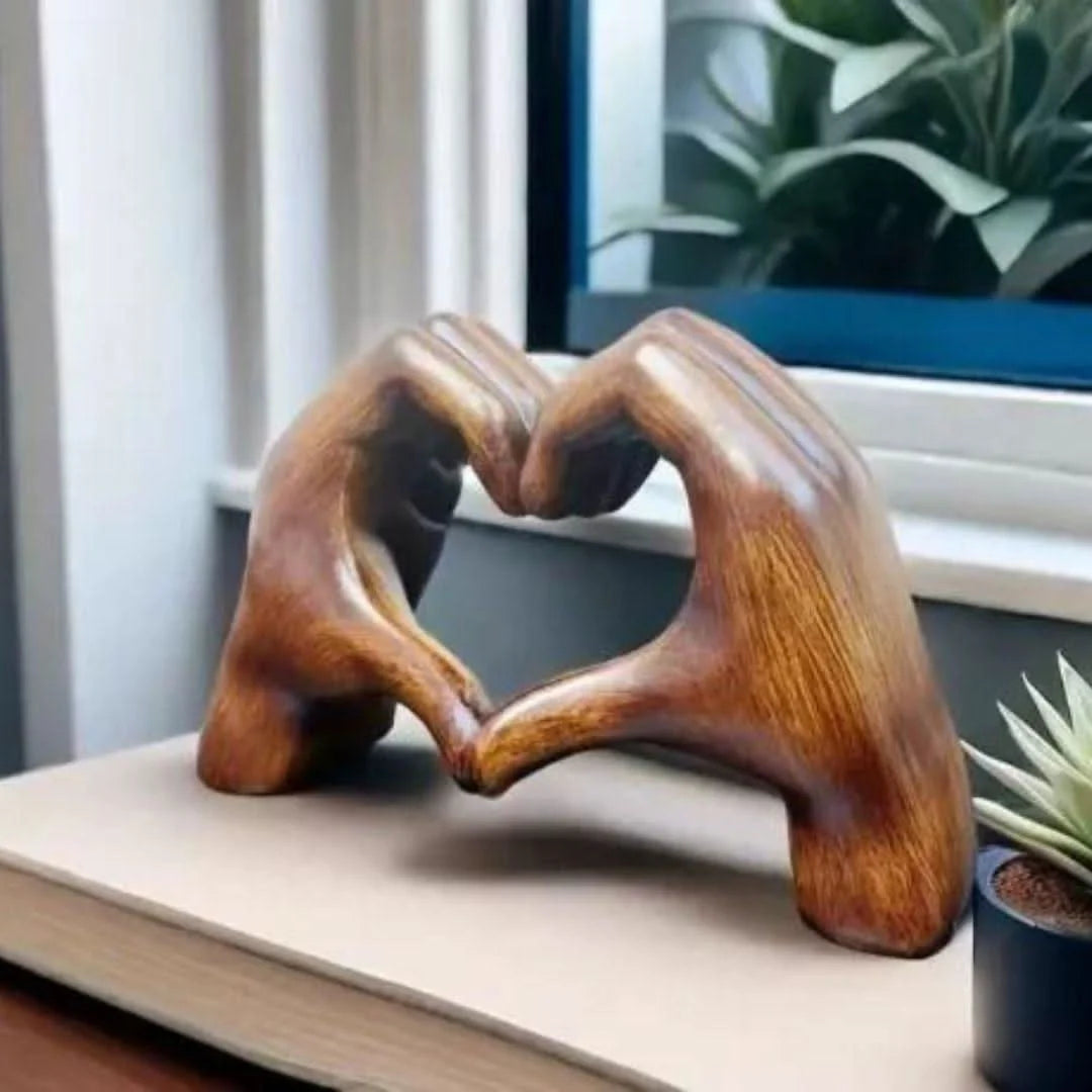 Decorative Figurine Resin Loving Design