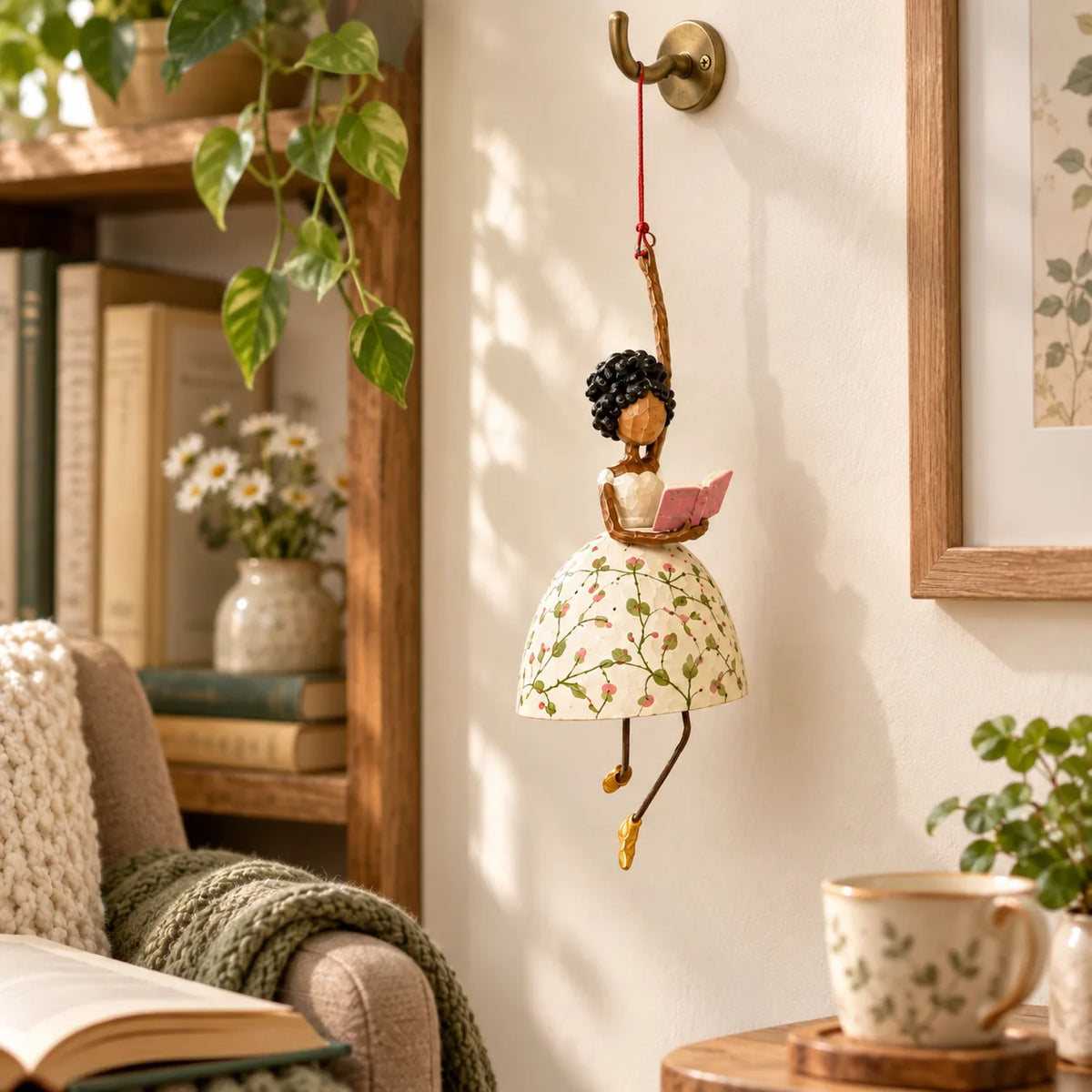 Decorative Hanging Figurine Folk Art Gentle Swaying Motion