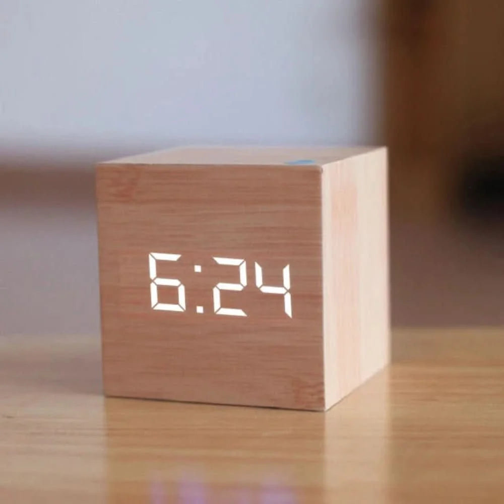 Digital Alarm Clock Time Date Temperature Adjustable Brightness