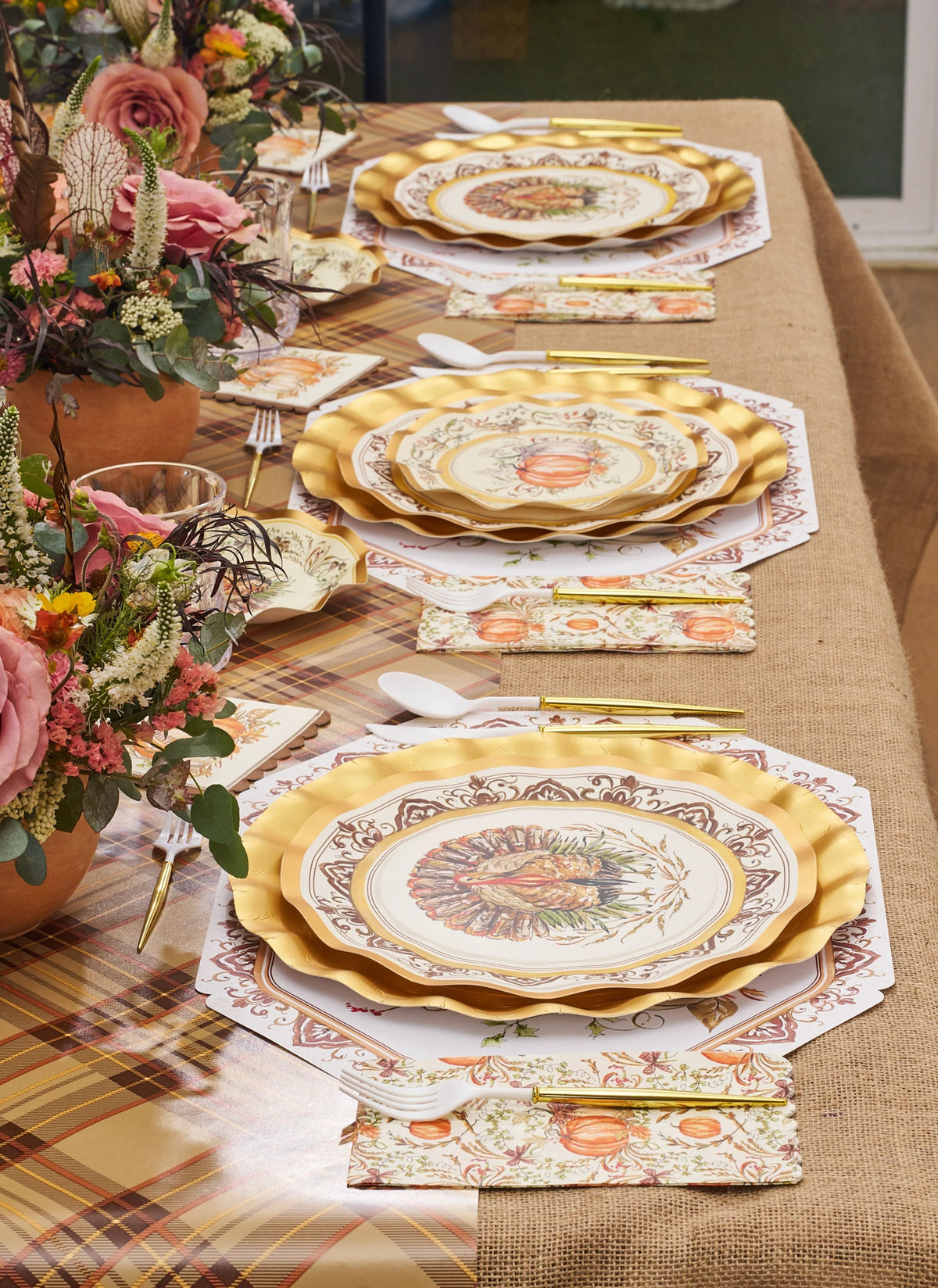 Disposable Plates Heavy-Duty Thanksgiving Design Gold Accents