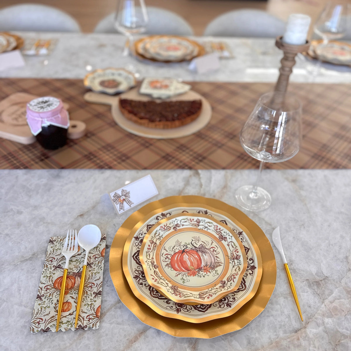 Disposable Plates Heavy-Duty Thanksgiving Design Gold Accents