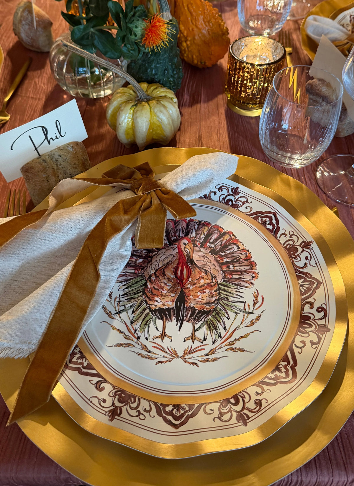Disposable Plates Heavy-Duty Thanksgiving Design Gold Accents