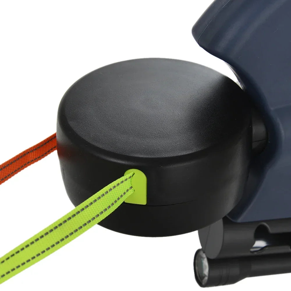 Double Dog Leash Tangle-Free Retractable LED Light