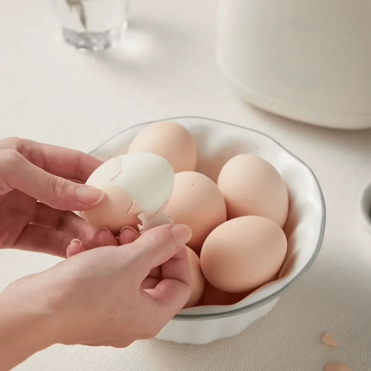 Egg Cooker Electric One-Button Automatic Shutoff Compact