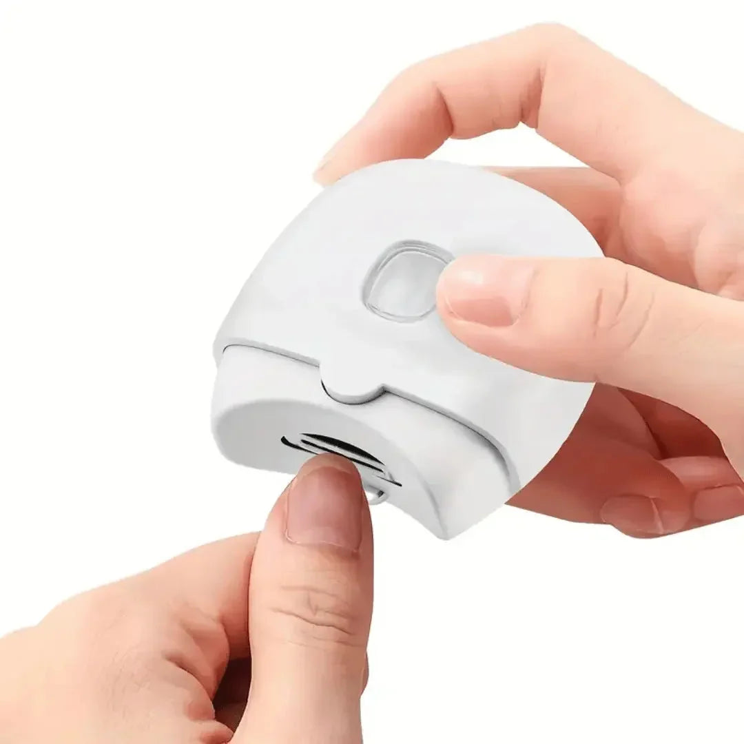 Electric Nail Clipper Guarded Blade LED Light USB-C Rechargeable