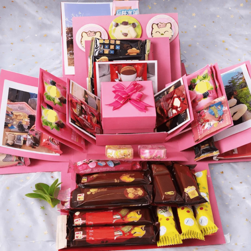 Explosion Gift Box Foldable Four-Panel Photo Display