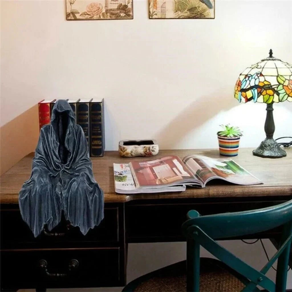 Figurine Grim Reaper Resin Shelf Sitter<lemma