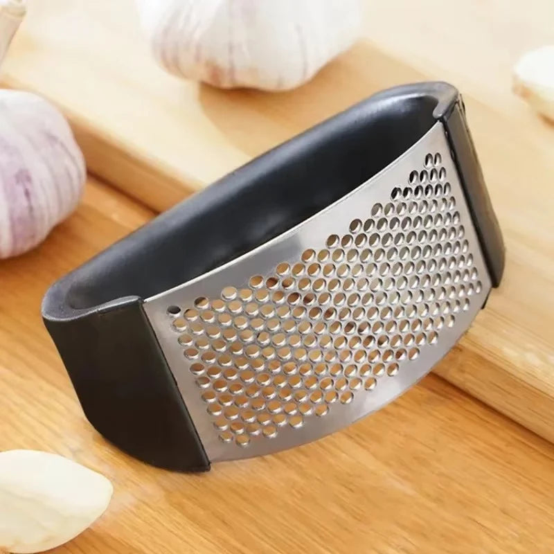 Garlic Press Stainless Steel Lever Action Dishwasher-Safe