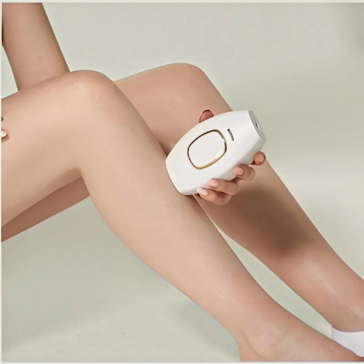 Hair Removal Device Light-Based Contact Sensor