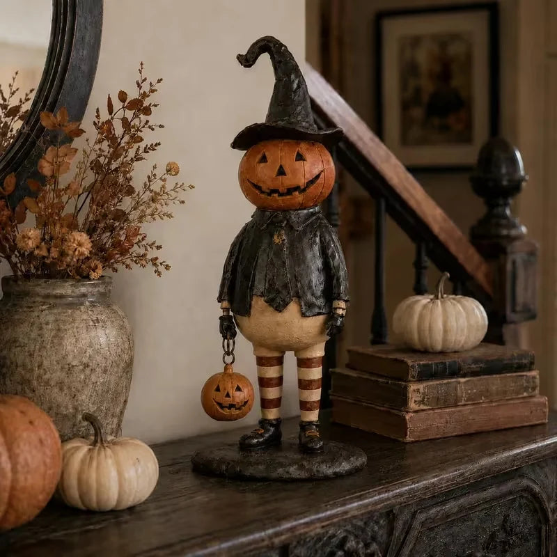 Halloween Figurine Resin Pumpkin Witch 7.1 Inch Tall