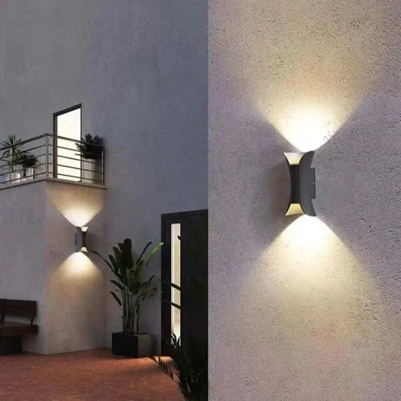LED Wall Light Curved IP65 Weather-Resistant