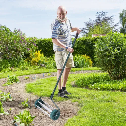 Lawn Aerator Steel Spike Roller Upright Handle