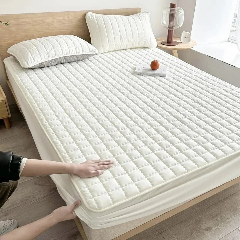 Mattress Protector Water-Repellent Breathable Machine Washable