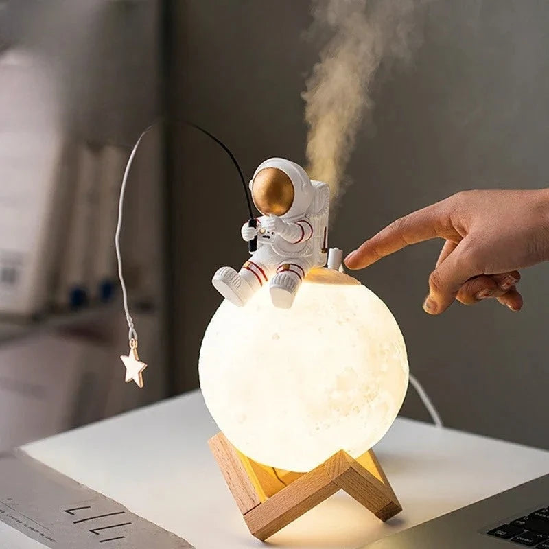 Night Light Astronaut Moon Design Dimmable Touch-Control LED