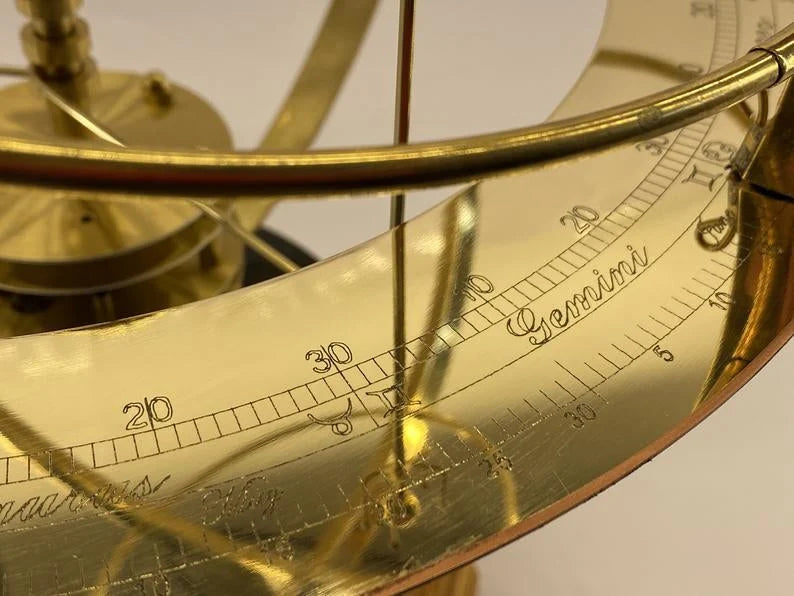 Orrery Model Battery-Powered Exposed Brass Gears