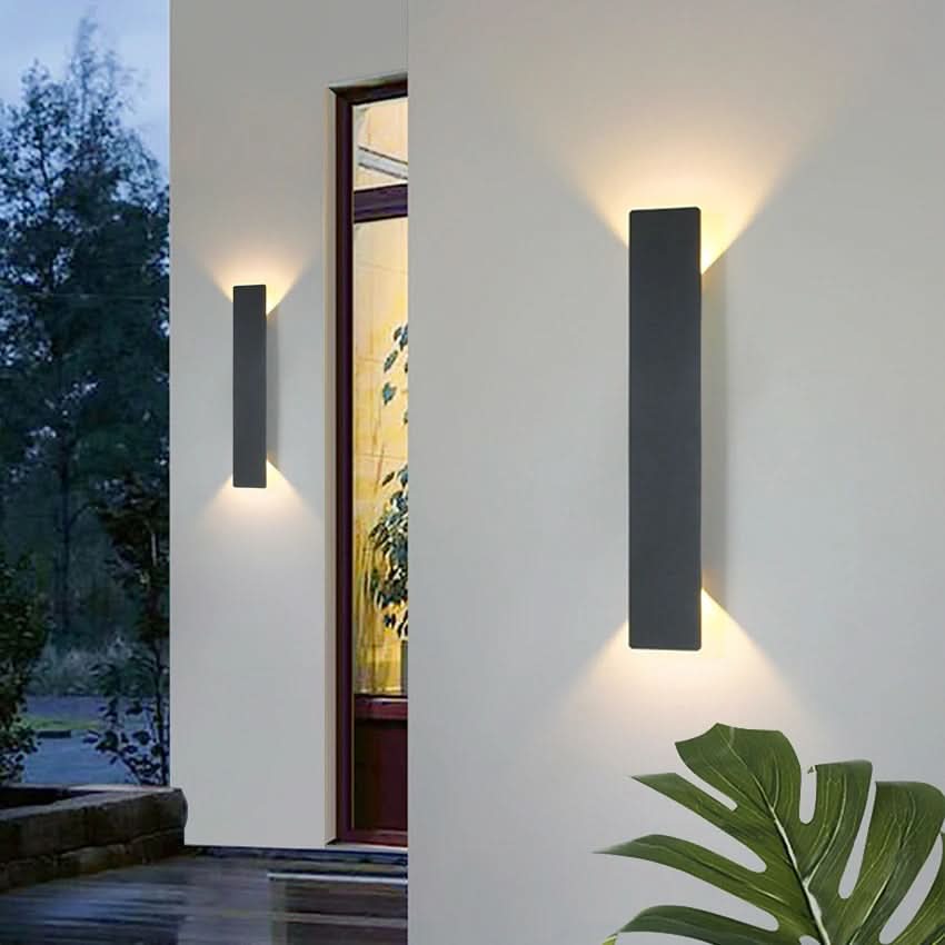 Outdoor Wall Light Integrated LED IP65 Weather-Resistant