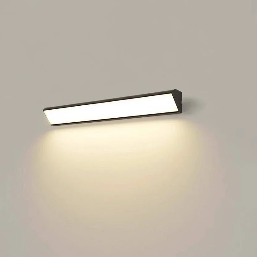 Outdoor Wall Light LED Weather-Resistant Aluminum
