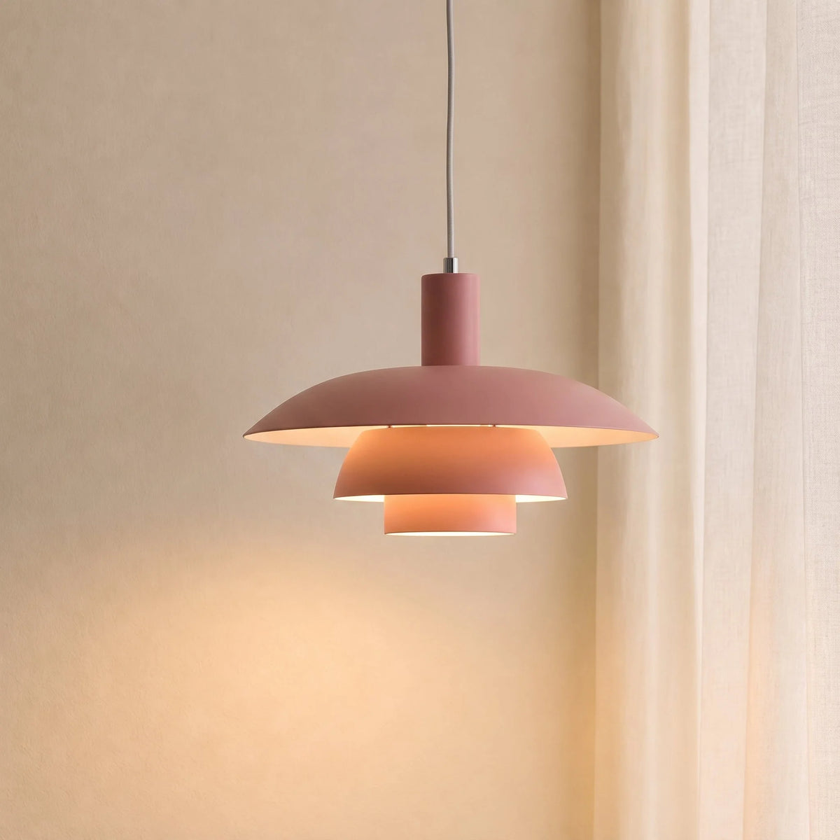 Pendant Light Dimmable Integrated LED Metal Construction