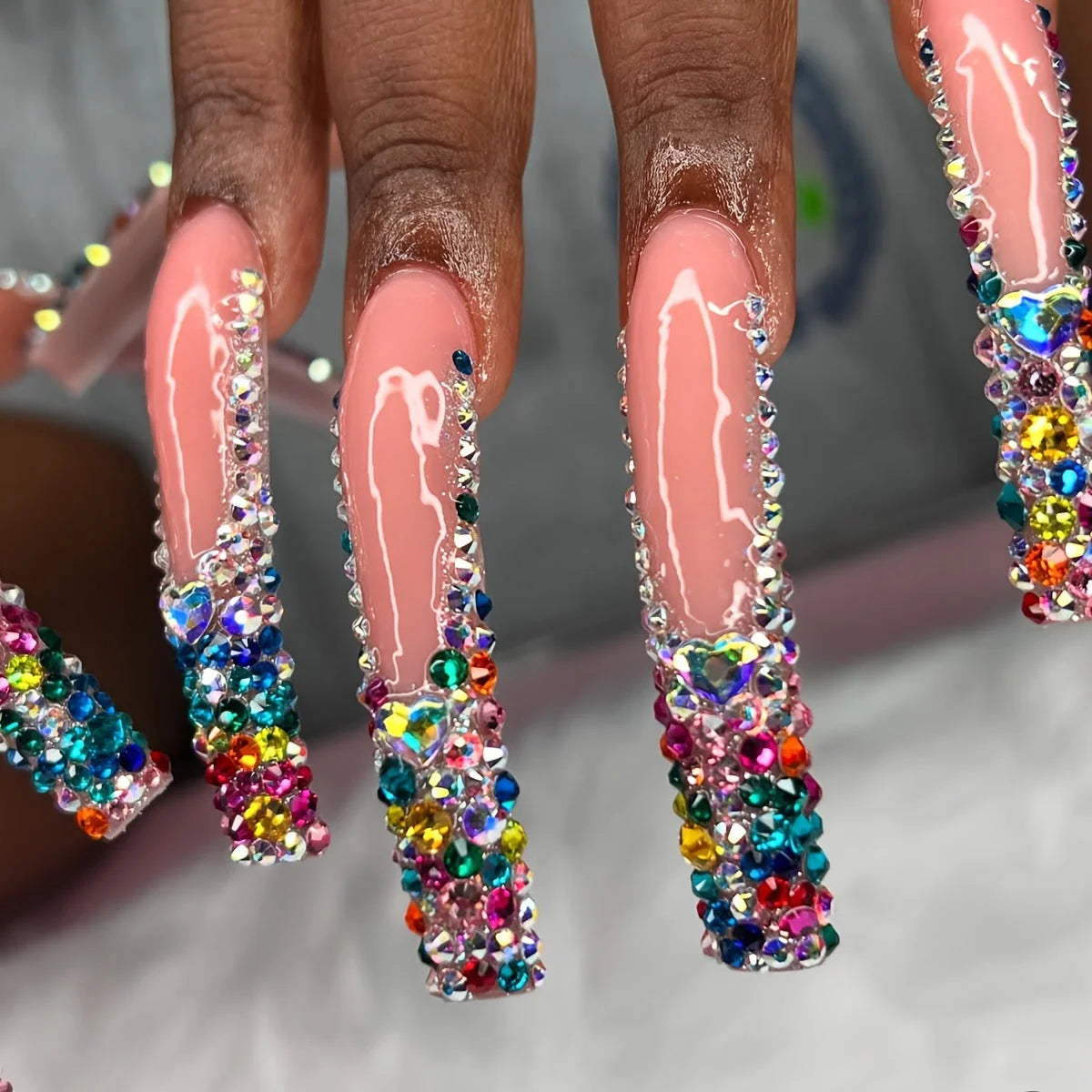 Press-On Nails 3D Design Sparkling Gem Accents Easy Application