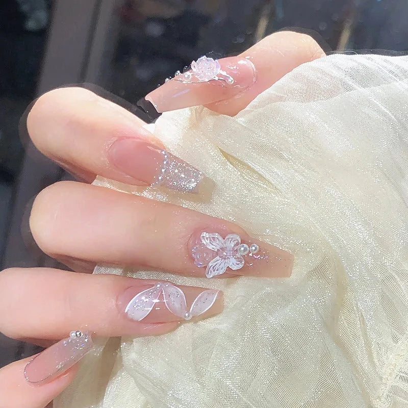Press-On Nails 3D Embellished Designs Easy Application S and M Sizes
