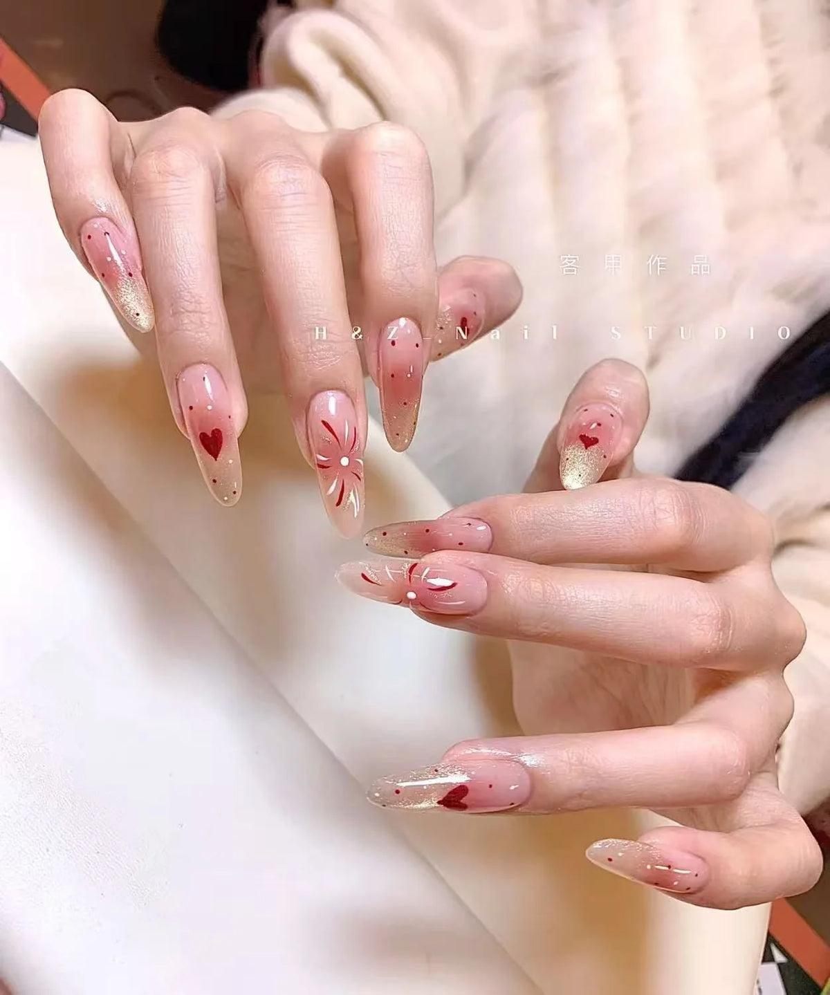 Press-On Nails 3D Embellished Designs Easy Application S and M Sizes