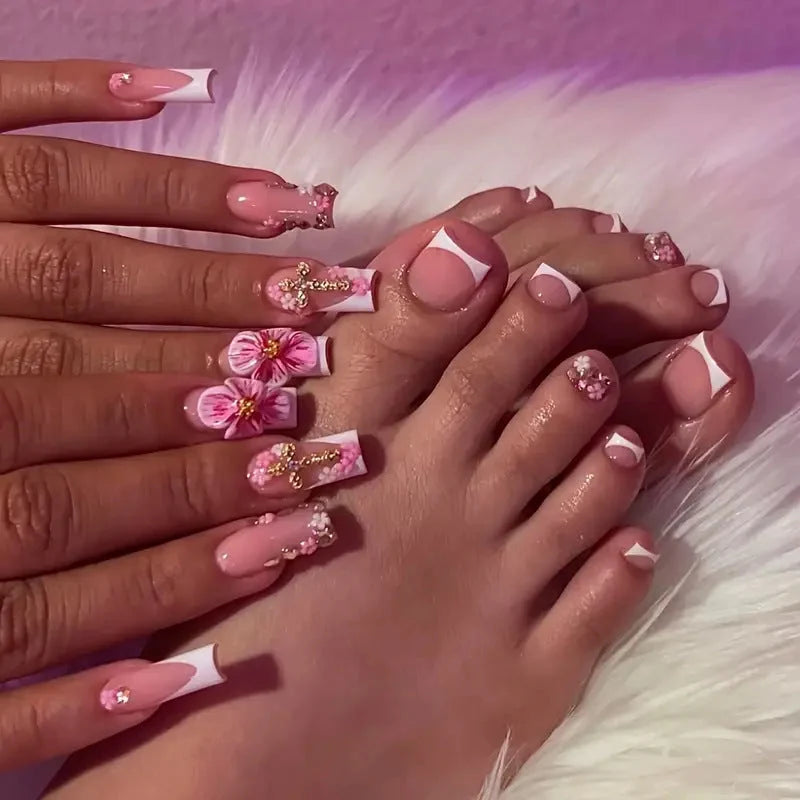 Press-On Nails 3D Floral Design Shimmering Accents Long-Lasting Wear