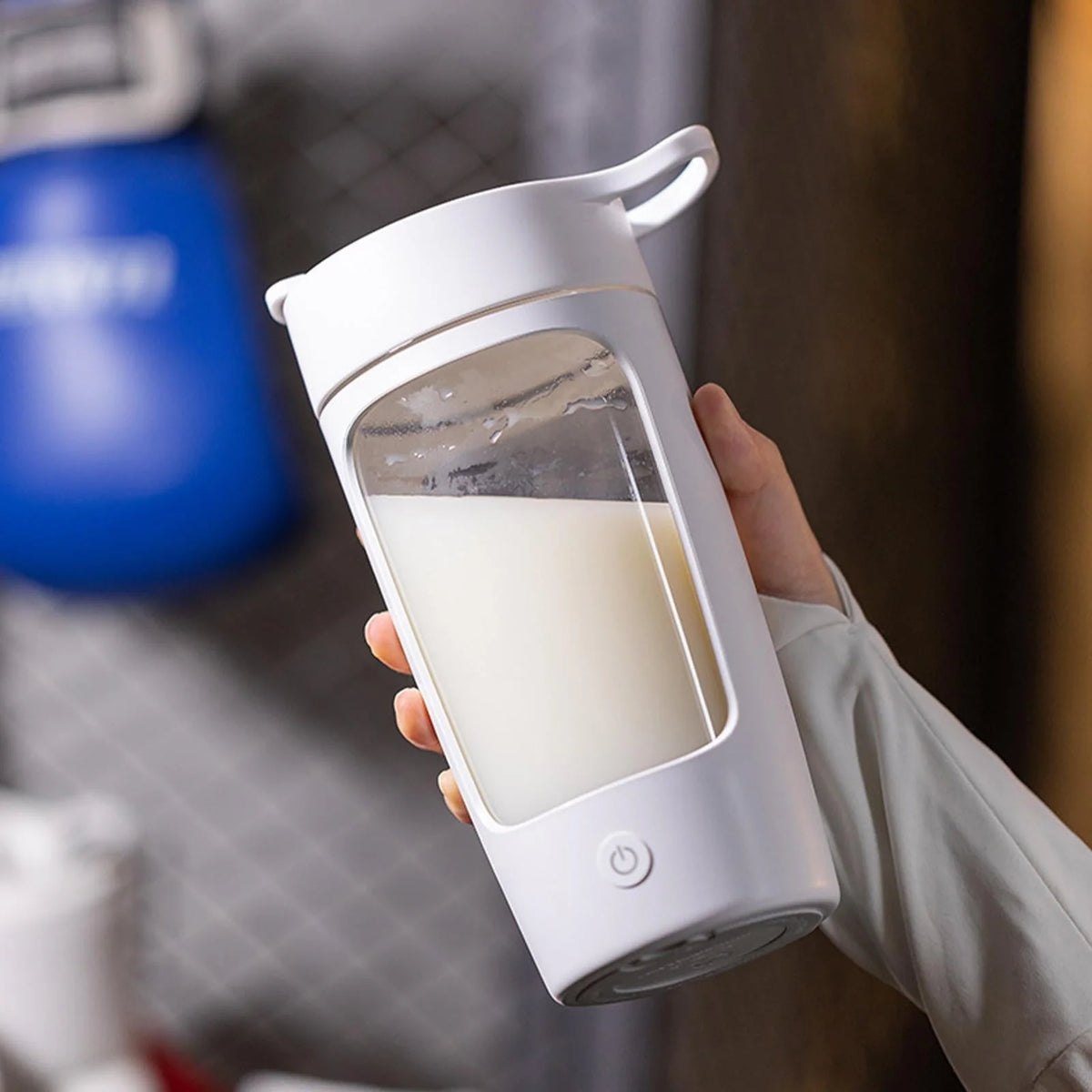 Protein Shaker Bottle Electric Self-Mixing Leakproof 22 Oz