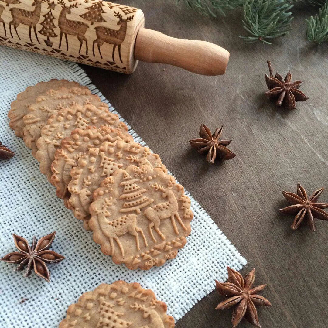 Rolling Pin Solid Maple Deep-Carved Holiday Patterns