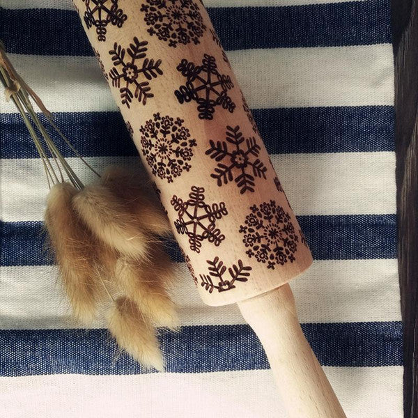 Rolling Pin Solid Maple Deep-Carved Holiday Patterns