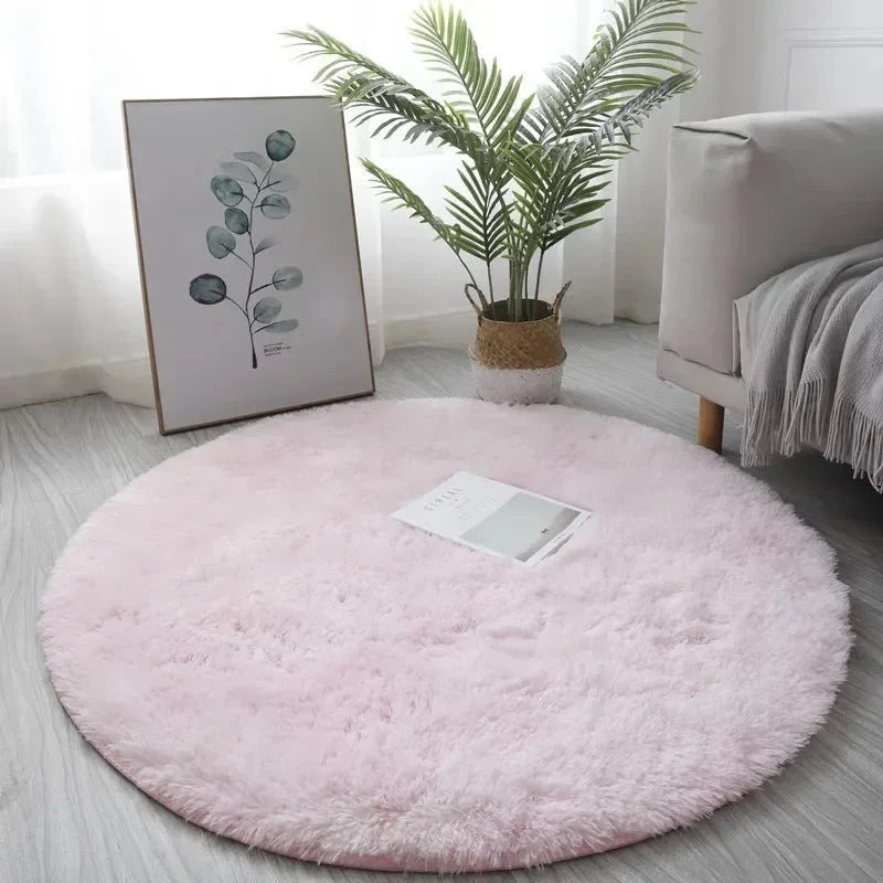 Round Rug High-Pile Plush Shape-Retaining Design
