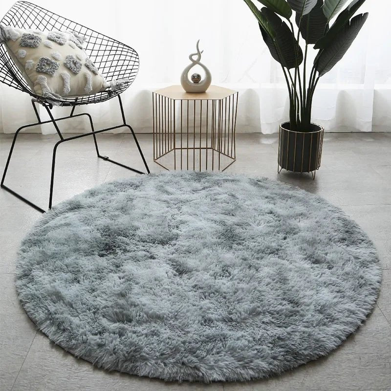 Round Rug High-Pile Plush Shape-Retaining Design