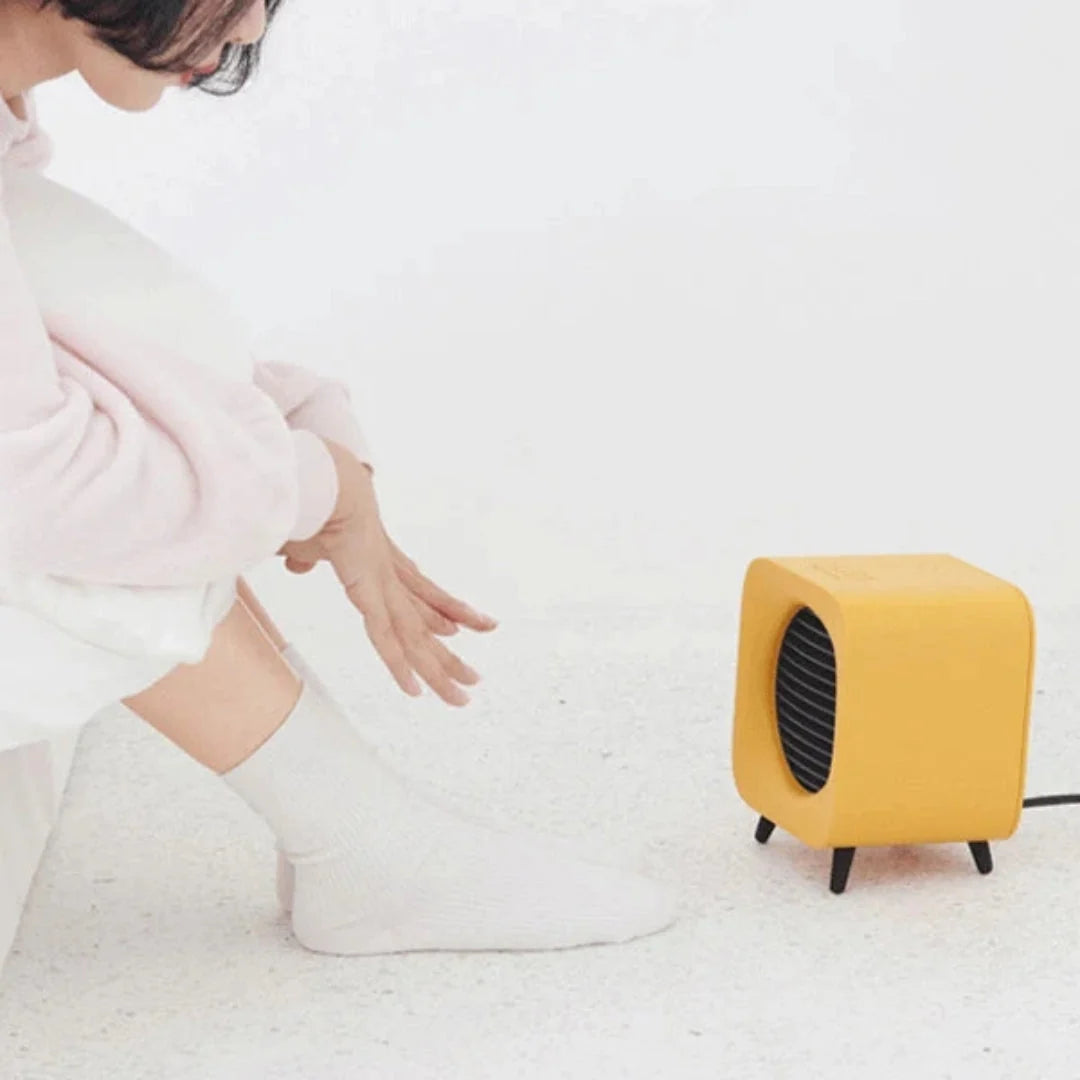 Space Heater Compact 700W Fan-Assisted Airflow