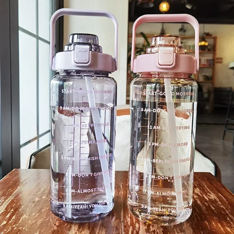 Sports Water Bottle Integrated Straw Time Markings 2L Capacity
